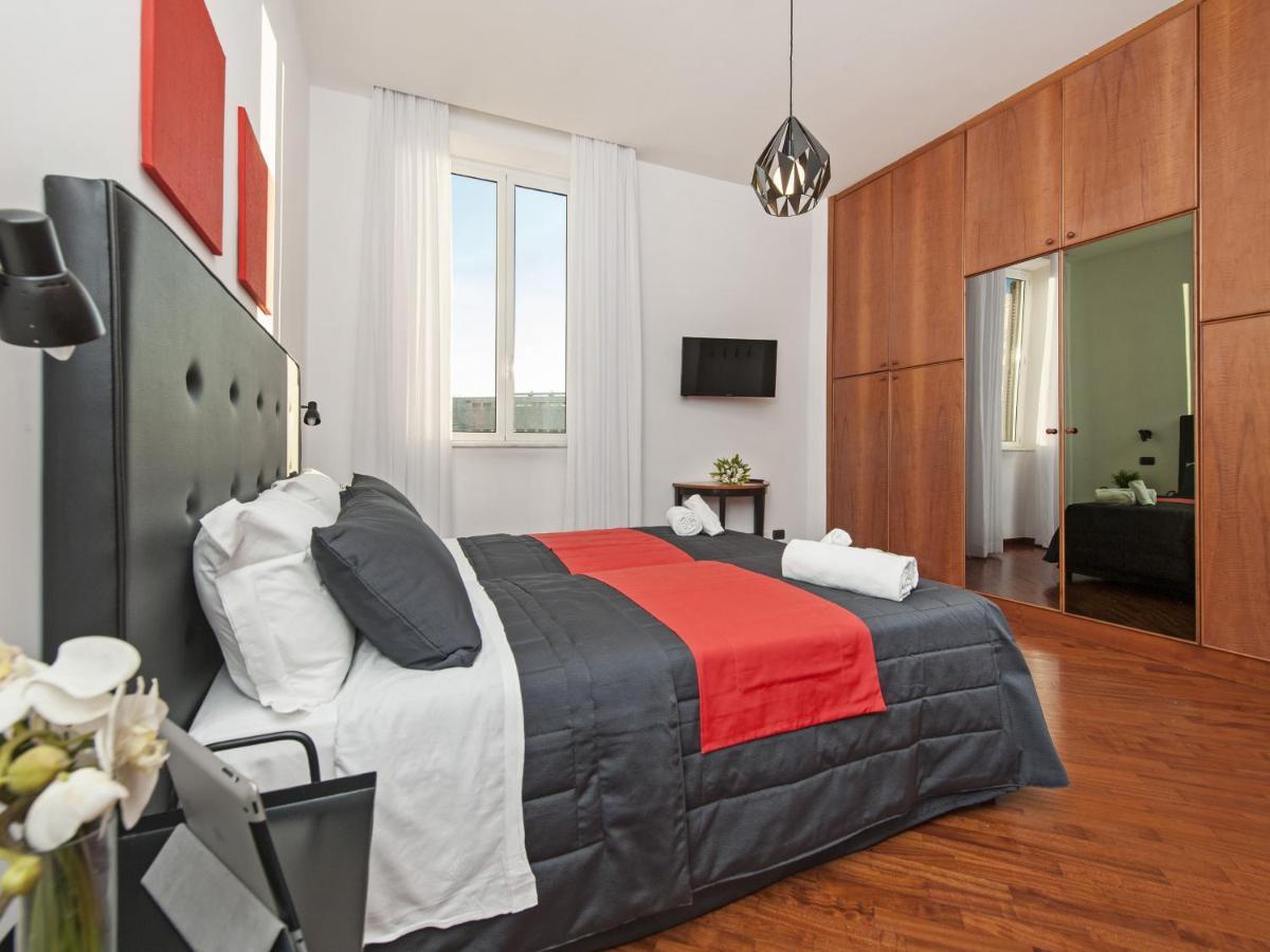 Retro Rooms Termini โรม ภายนอก รูปภาพ